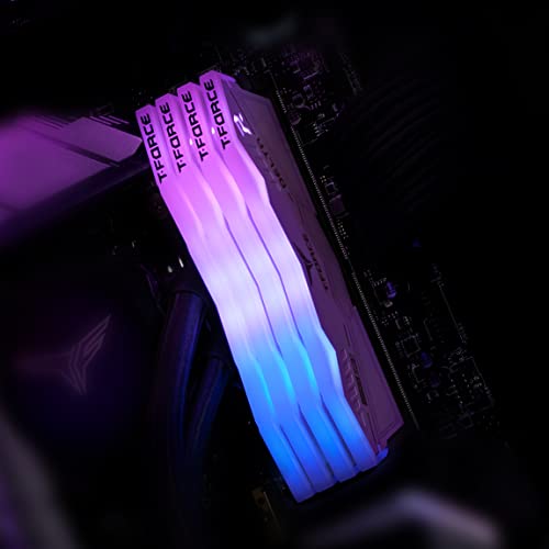 T-Force DELTA RGB - DDR5 - Kit - 32 GB: 2 x 16 GB - DIMM 288-PIN - 5600 MHz / PC5-44800 - ungepuffert