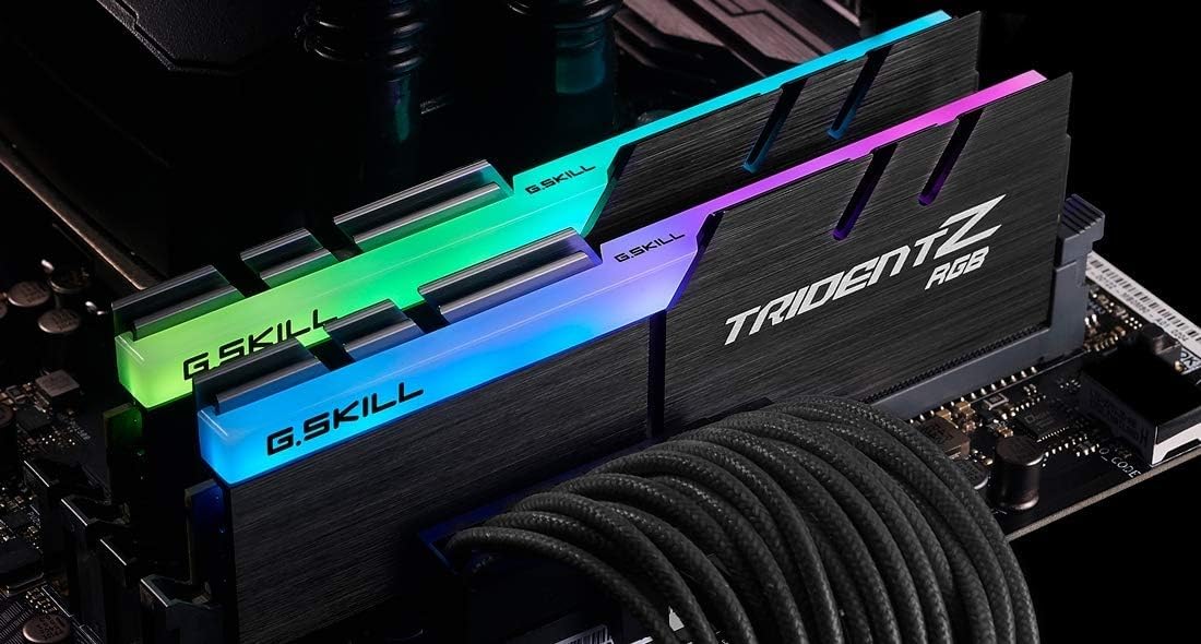 G.SKILL Trident Z RGB DDR4-4000 16GB Kit (2x8GB) CL18 DIMM Gaming Arbeitsspeicher